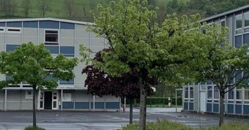 Pour le maintien du collège La Jordanne Aurillac : signez la pétition !