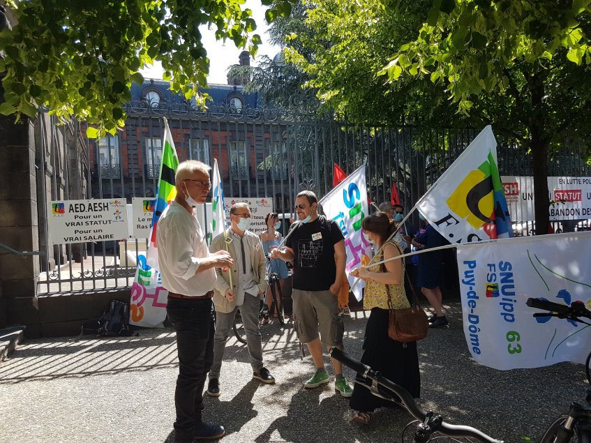 AESH : la mobilisation paie ! Victoire des syndicats de la FSU, victoire (…)