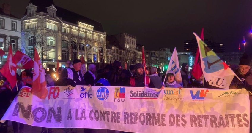 Après le 19 et avant le 31, retour en images sur la Marche aux flambeaux du (…)