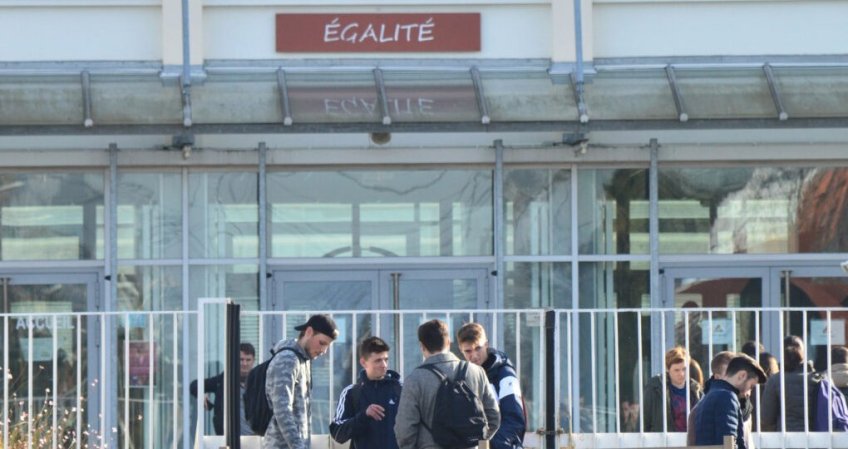 Collège : pour une rentrée respectueuse de nos droits